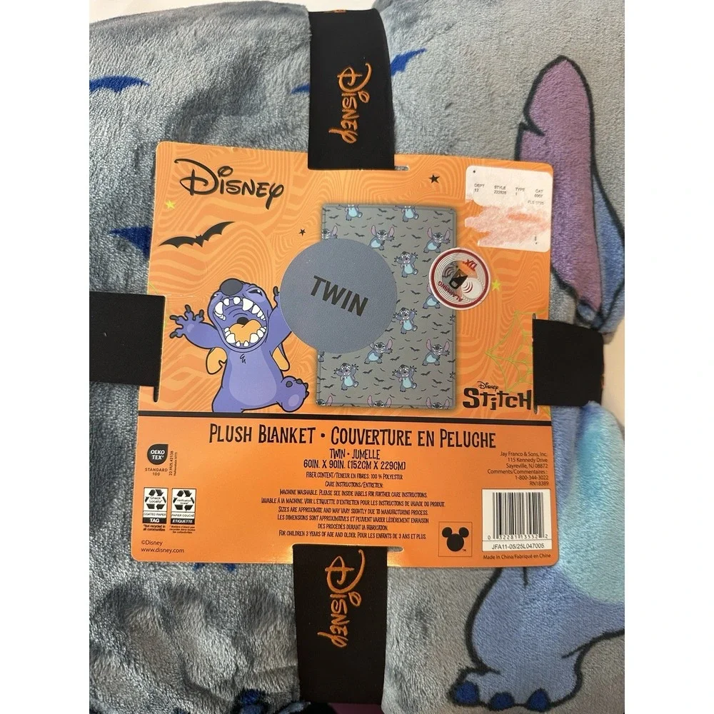 New Disney Halloween Bat‎ Stitch Gray Twin Size 60 x 90 Inch Plush Blanket